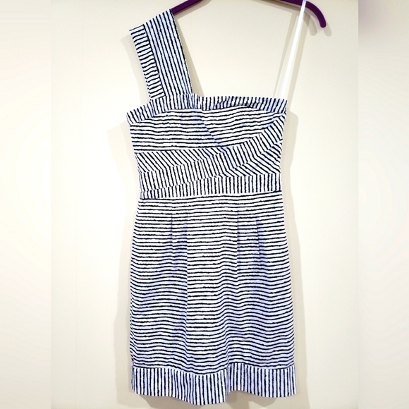 BCBGMAXAZRIA BLACK & WHITE STRIPES COCKTAIL DRESS Size 4 - Picture 1 of 7